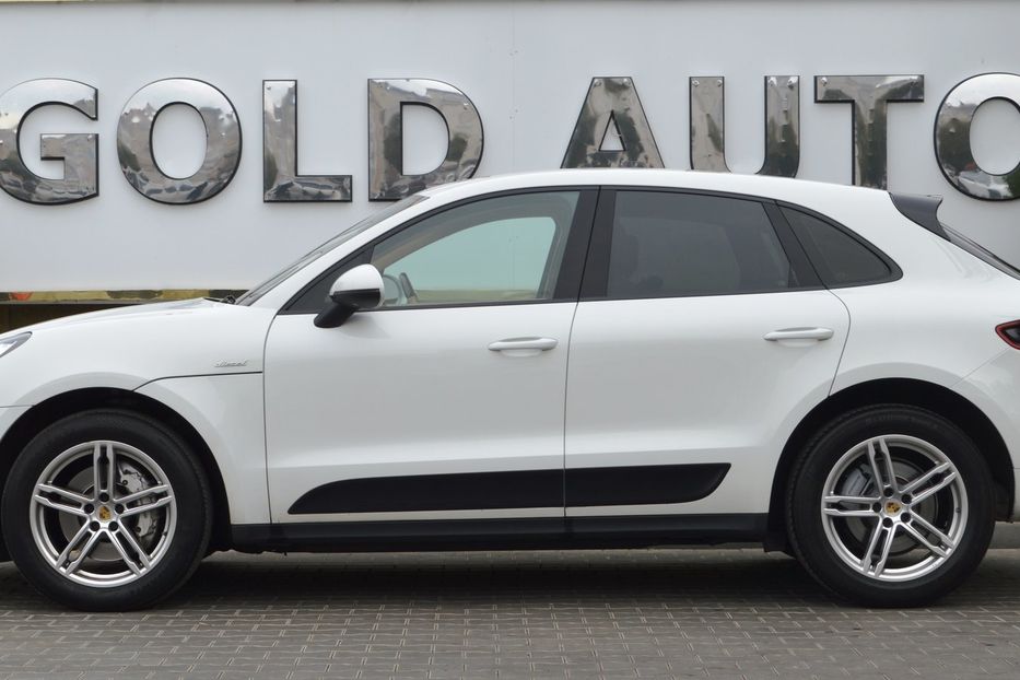 Продам Porsche Macan 2015 года в Одессе
