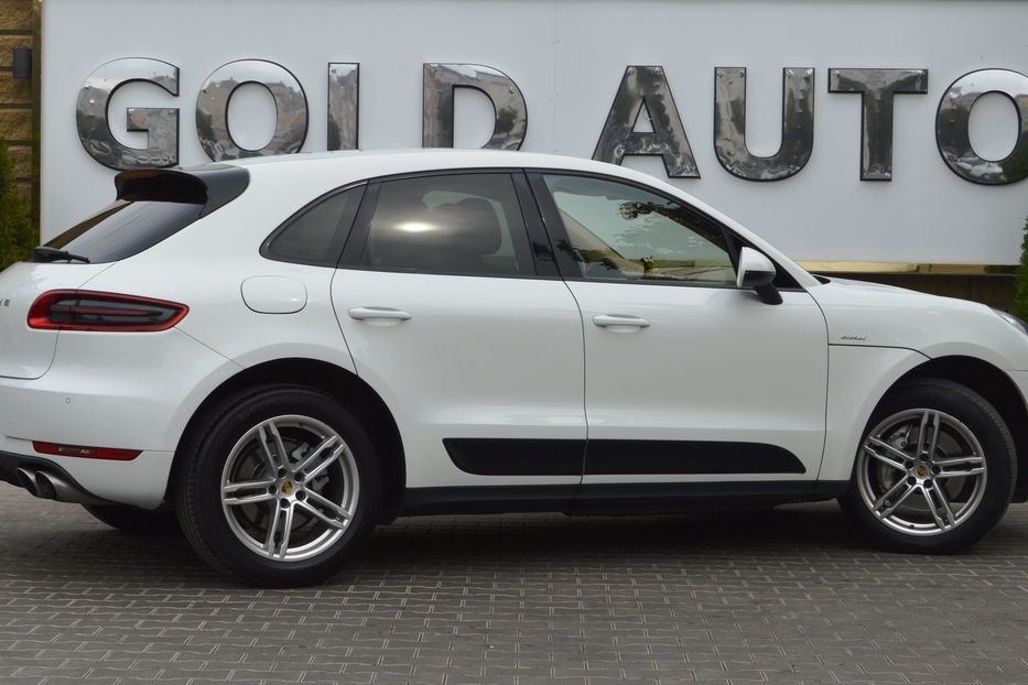 Продам Porsche Macan 2015 года в Одессе