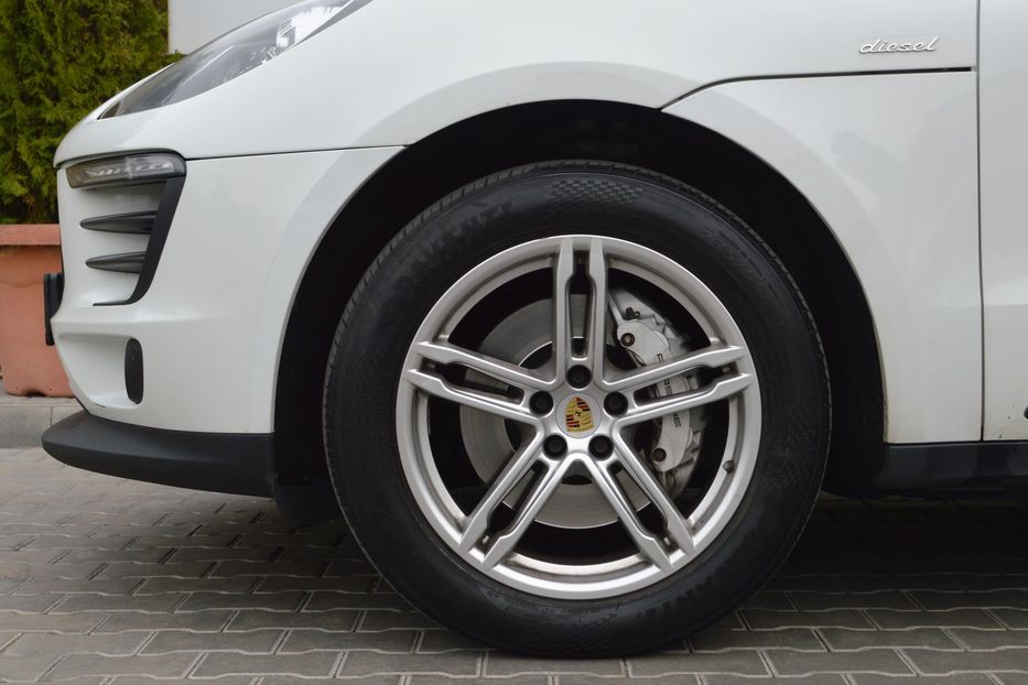 Продам Porsche Macan 2015 года в Одессе