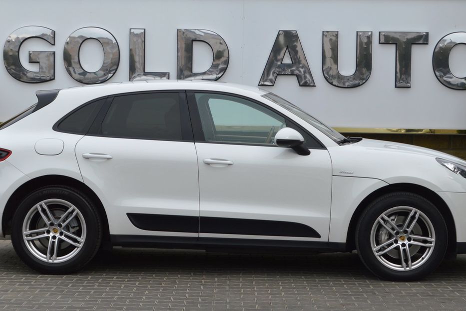 Продам Porsche Macan 2015 года в Одессе