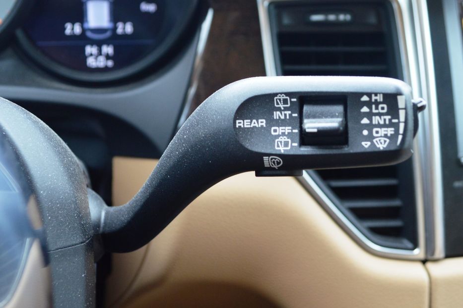 Продам Porsche Macan 2015 года в Одессе