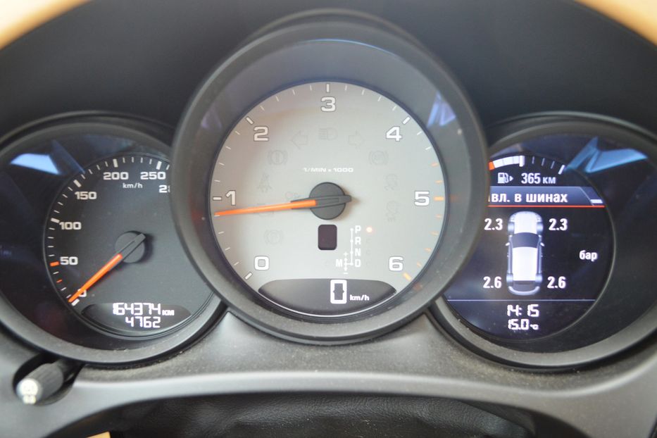 Продам Porsche Macan 2015 года в Одессе