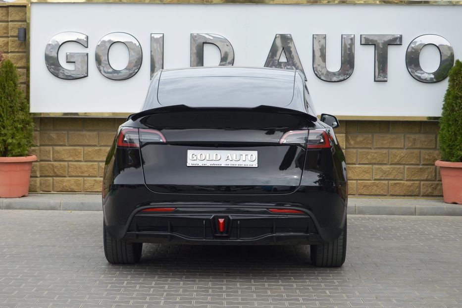 Продам Tesla Model Y 2022 года в Одессе