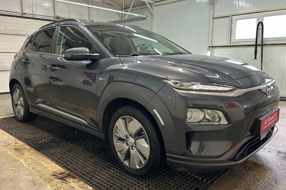 Продам Hyundai Kona СліпізониЛюк 2020 года в Львове