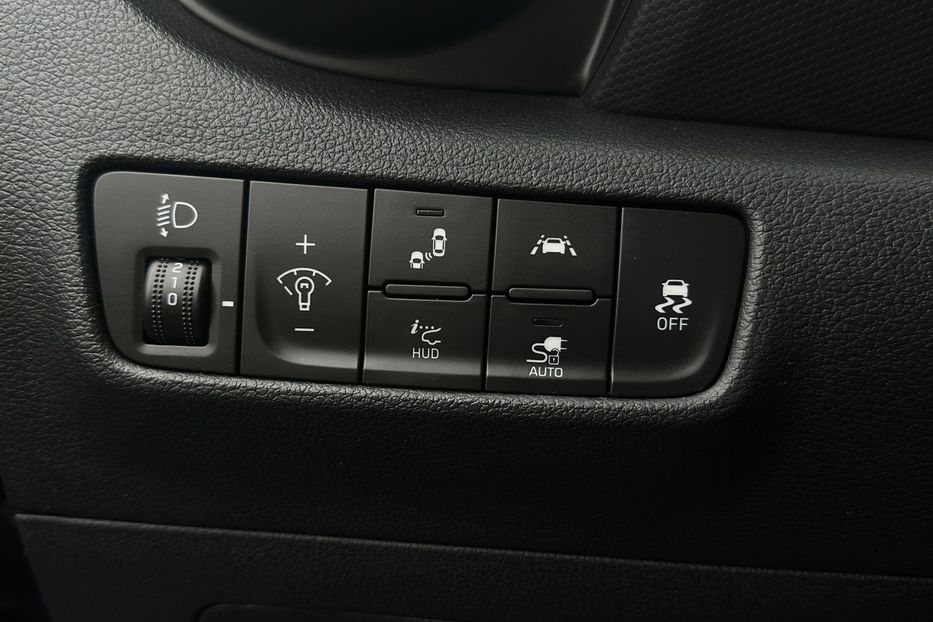 Продам Hyundai Kona СліпізониЛюк 2020 года в Львове