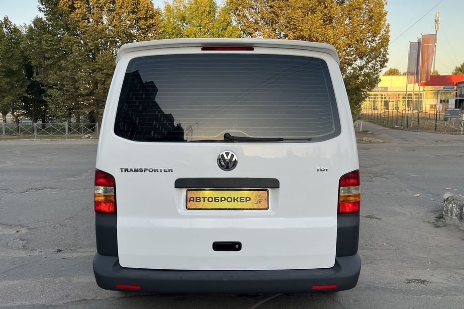 Продам Volkswagen T5 (Transporter) пасс. 1,9 TDI 2008 года в Николаеве