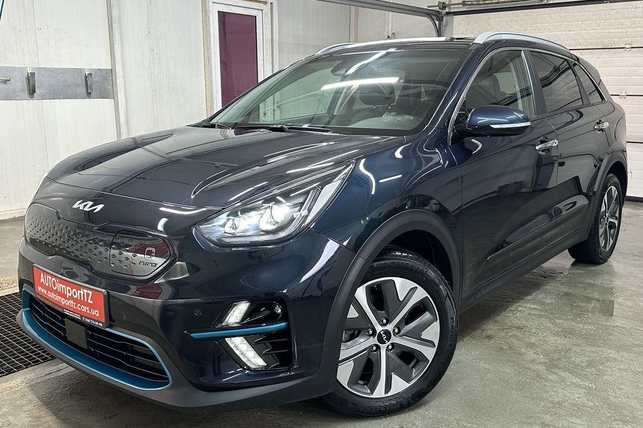 Продам Kia Niro 64 кВт Макс. комплектаціяЛюк 2022 года в Львове