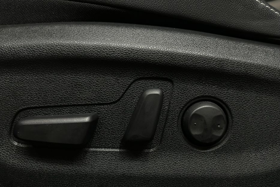 Продам Kia Niro 64 кВт Макс. комплектаціяЛюк 2022 года в Львове