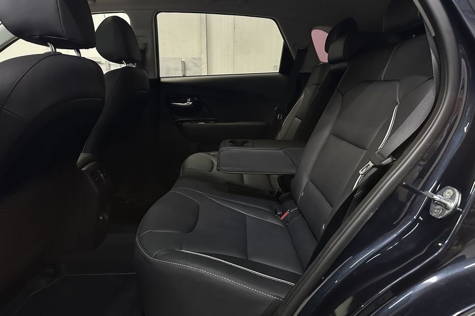 Продам Kia Niro 64 кВт Макс. комплектаціяЛюк 2022 года в Львове