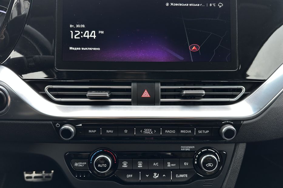 Продам Kia Niro 64 кВт Макс. комплектаціяЛюк 2022 года в Львове