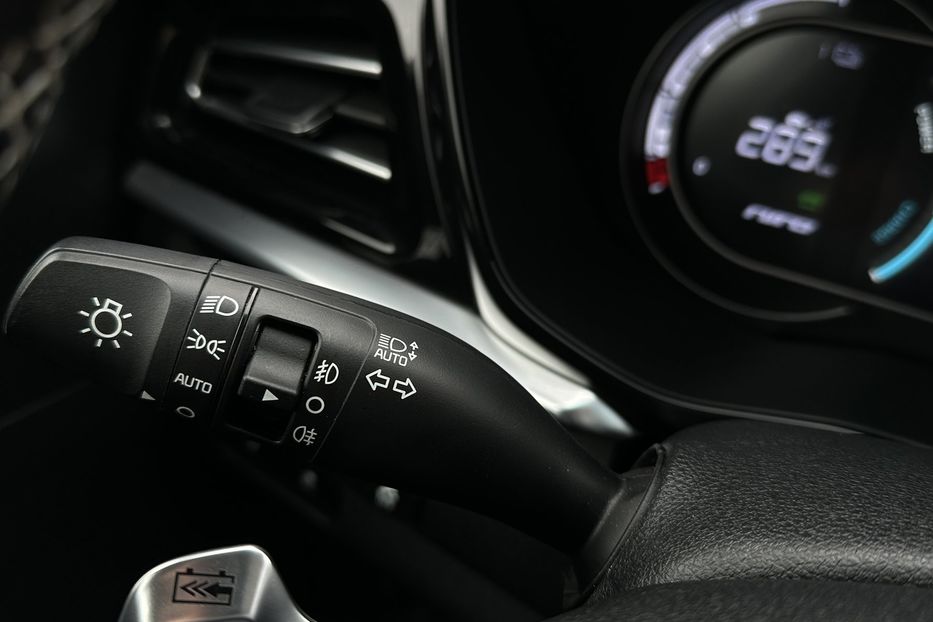 Продам Kia Niro 64 кВт Макс. комплектаціяЛюк 2022 года в Львове