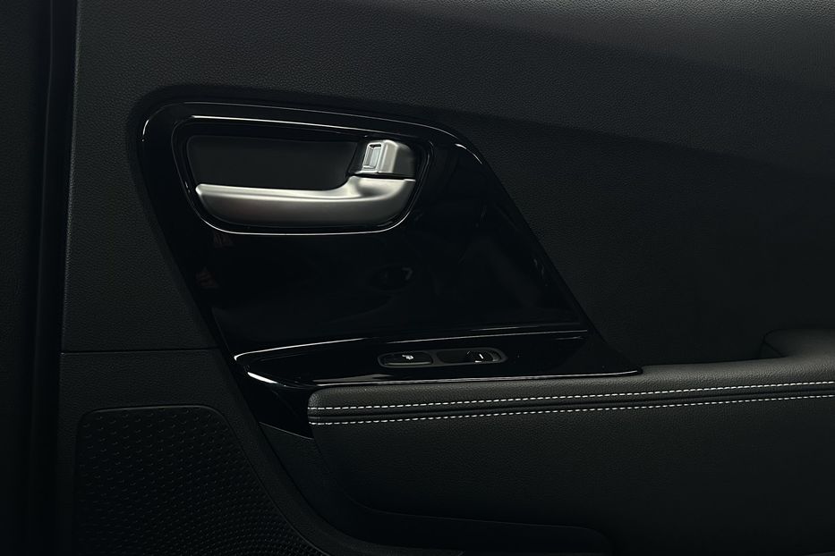 Продам Kia Niro 64 кВт Макс. комплектаціяЛюк 2022 года в Львове