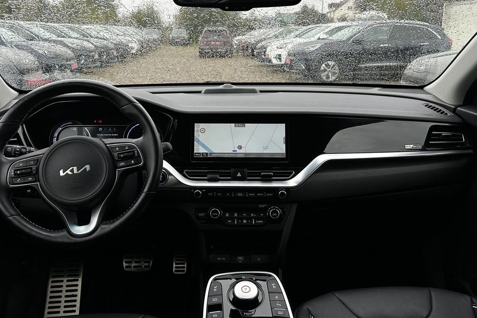 Продам Kia Niro 64 кВт Макс. комплектаціяЛюк 2022 года в Львове