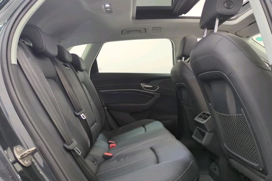 Продам Audi E-Tron v9230 2020 года в Луцке