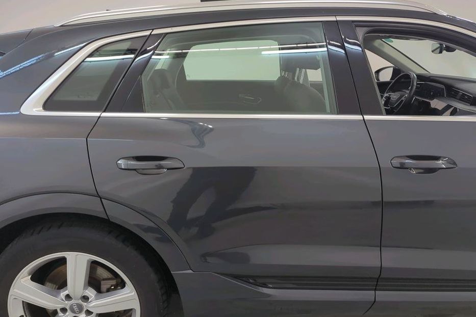 Продам Audi E-Tron v9230 2020 года в Луцке