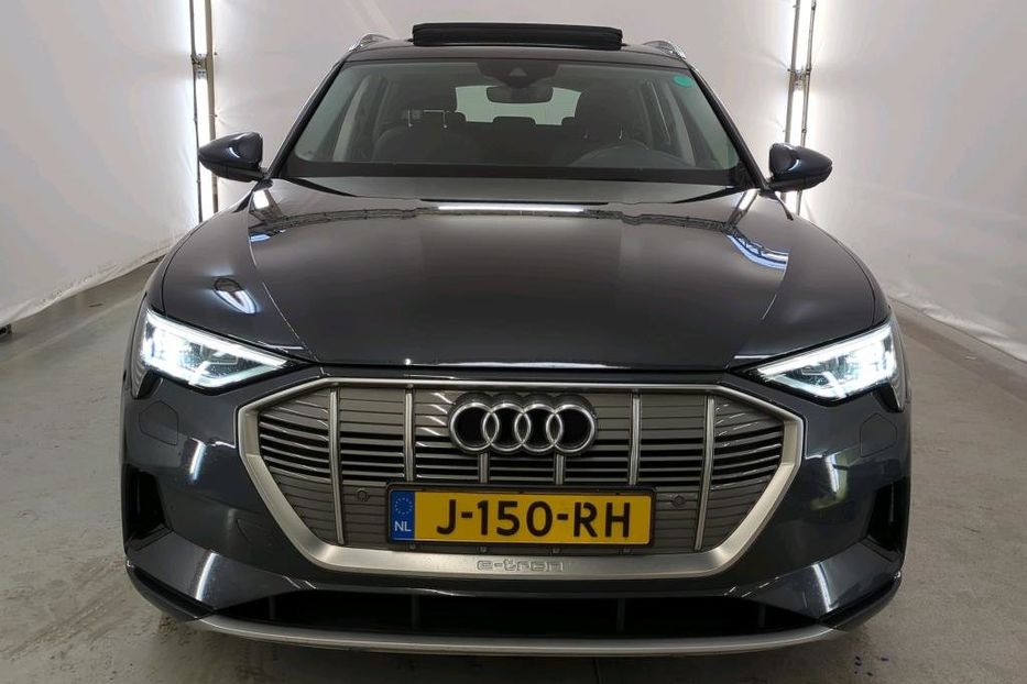 Продам Audi E-Tron v9230 2020 года в Луцке