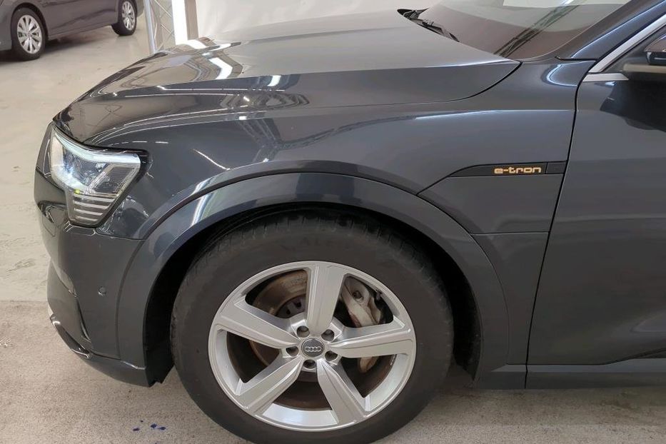 Продам Audi E-Tron v9230 2020 года в Луцке