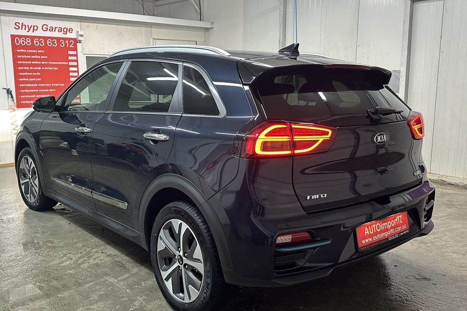 Продам Kia Niro Niro 64 кВт Макс. комплектація 2020 года в Львове
