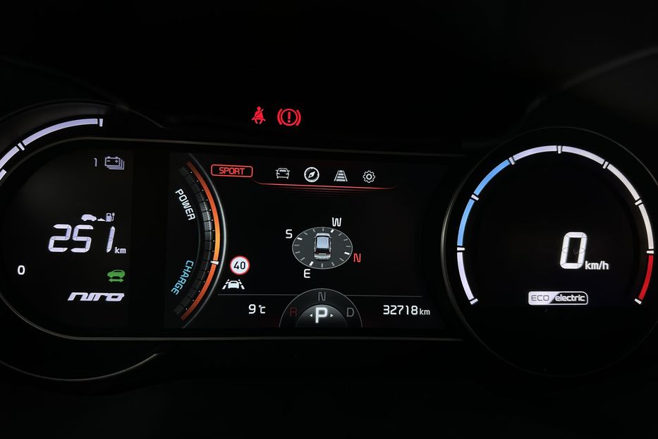 Продам Kia Niro Niro 64 кВт Макс. комплектація 2020 года в Львове