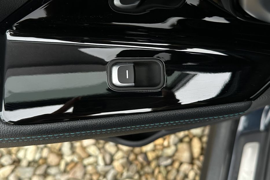 Продам Kia Niro Niro 64 кВт Макс. комплектація 2020 года в Львове