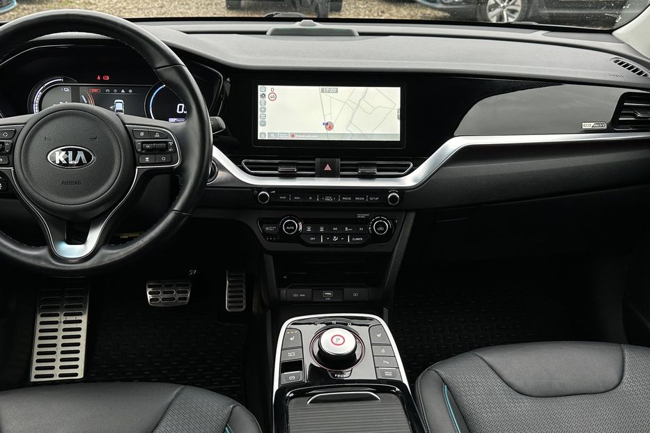 Продам Kia Niro Niro 64 кВт Макс. комплектація 2020 года в Львове