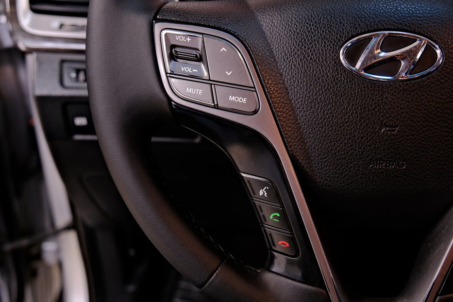 Продам Hyundai Santa FE Sport 2013 года в Одессе