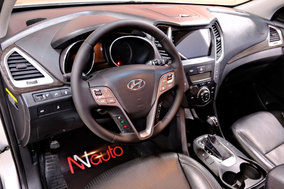 Продам Hyundai Santa FE Sport 2013 года в Одессе