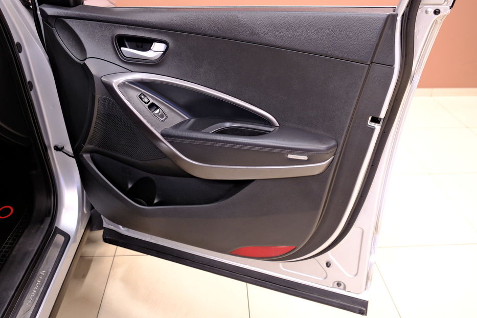 Продам Hyundai Santa FE Sport 2013 года в Одессе