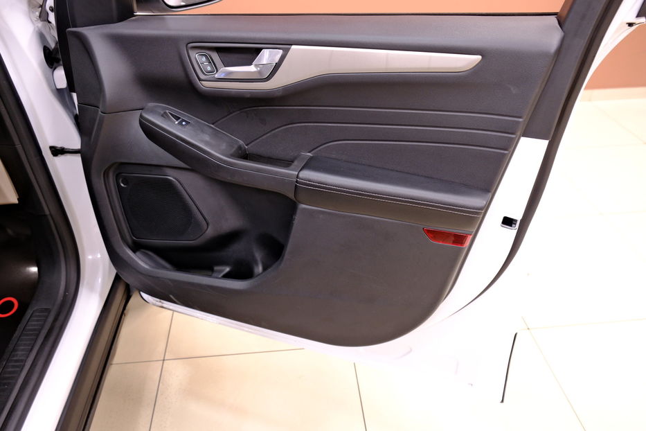 Продам Ford Escape 2021 года в Одессе