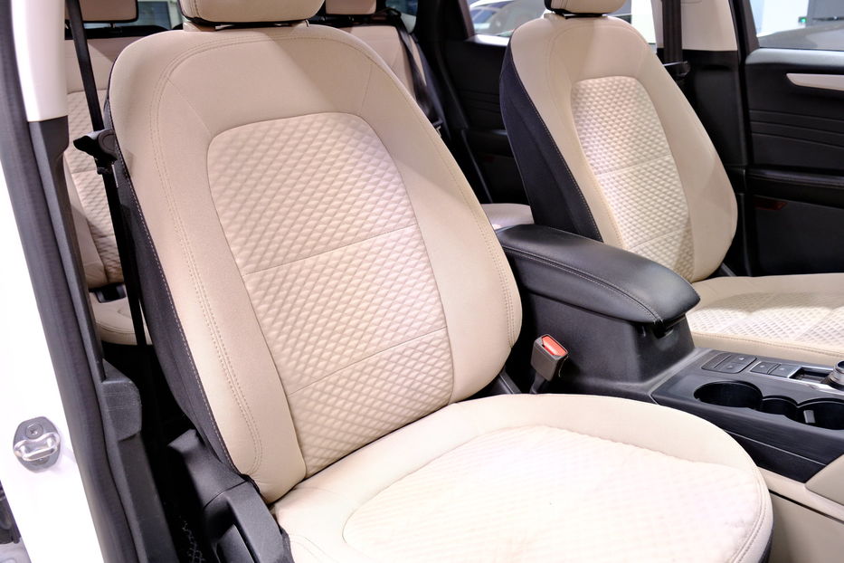 Продам Ford Escape 2021 года в Одессе