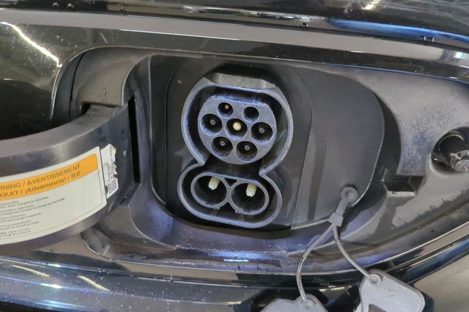 Продам Kia Niro 64квт авто в дорозі 2020 года в Львове