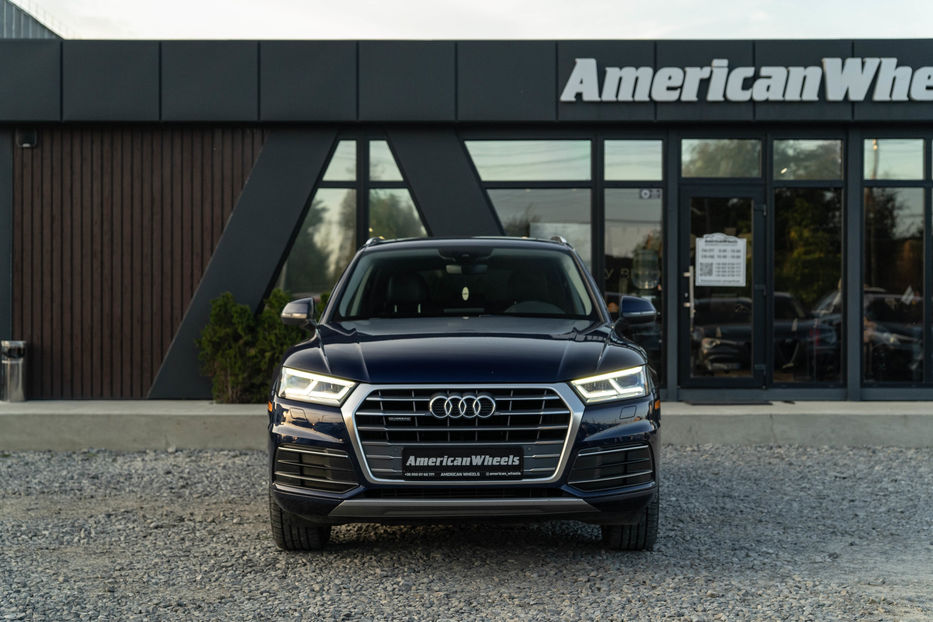 Продам Audi Q5 Premium Plus 2018 года в Черновцах