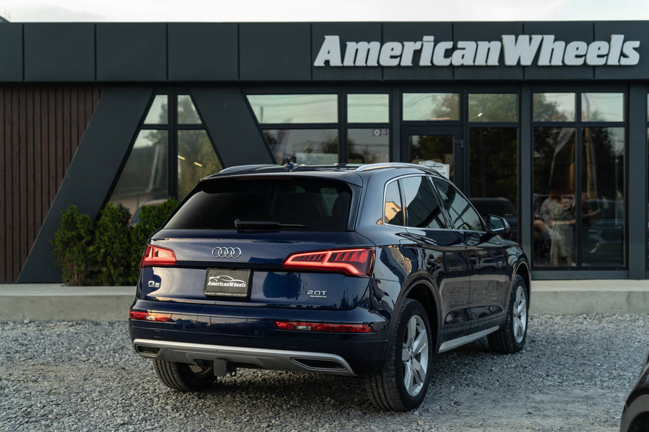 Продам Audi Q5 Premium Plus 2018 года в Черновцах
