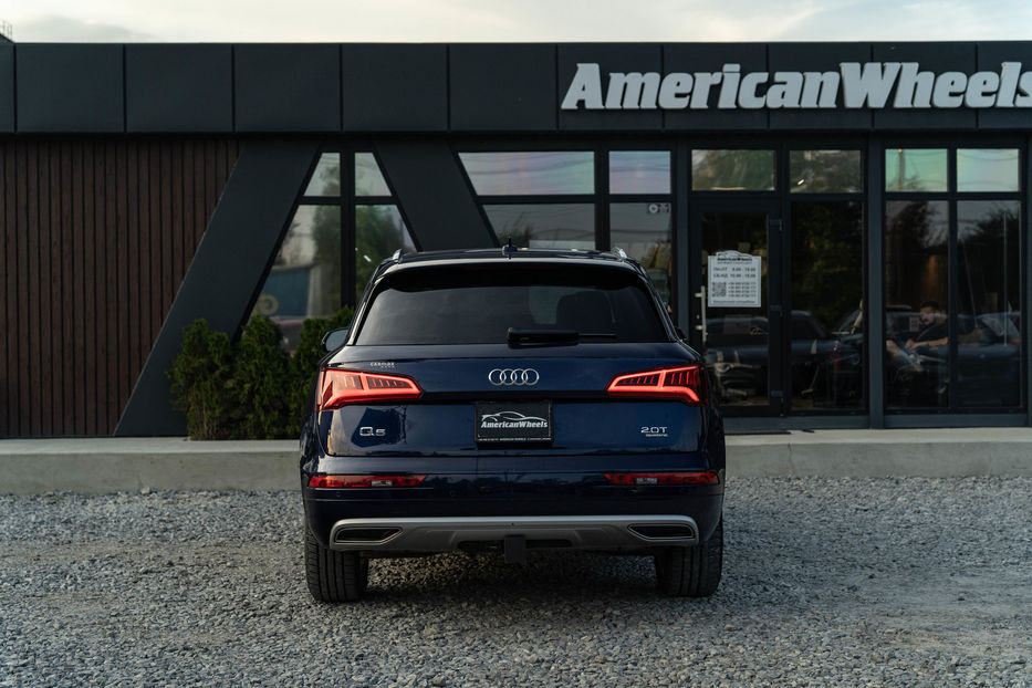 Продам Audi Q5 Premium Plus 2018 года в Черновцах