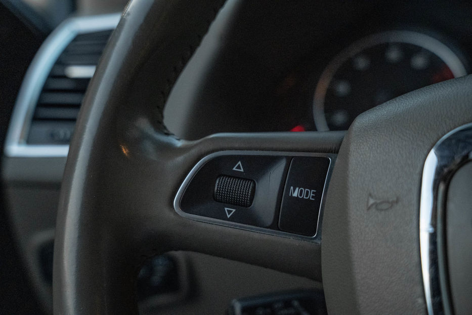 Продам Audi Q5 Premium Plus 2011 года в Черновцах