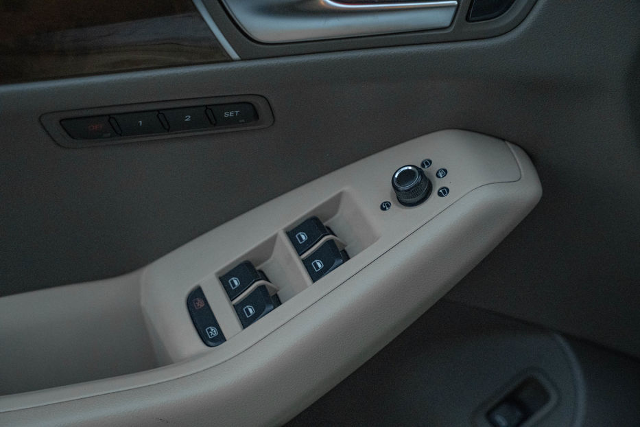 Продам Audi Q5 Premium Plus 2011 года в Черновцах