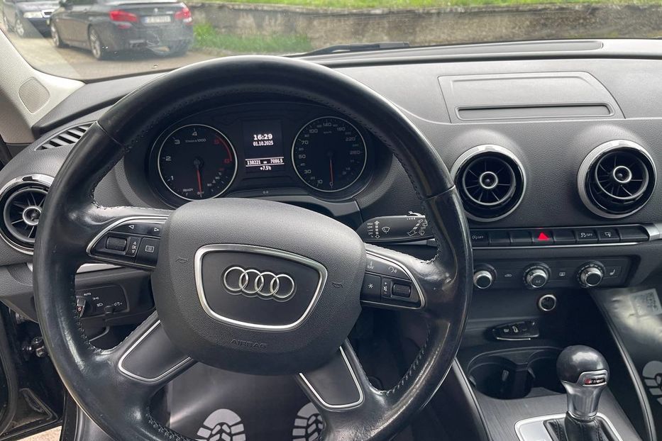 Продам Audi A3 2015 года в Черновцах