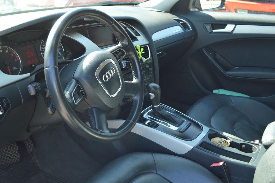 Продам Audi A4 Quattro 2011 года в Одессе