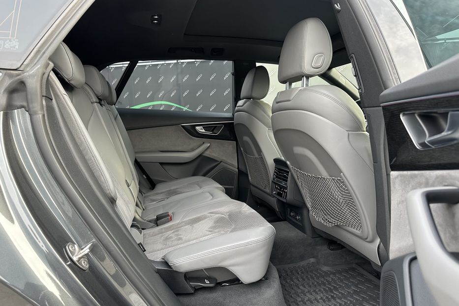 Продам Audi Q8 S-Line Quattro 2018 года в Киеве