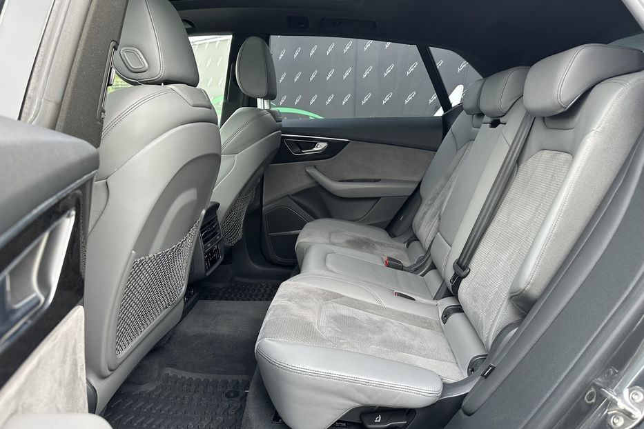 Продам Audi Q8 S-Line Quattro 2018 года в Киеве