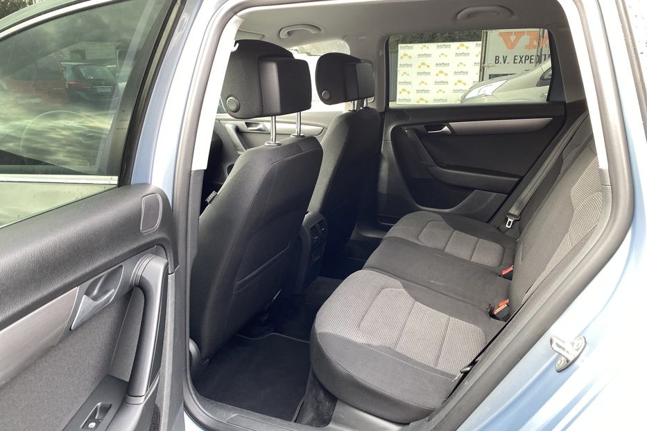 Продам Volkswagen Passat B7 2011 года в Луцке