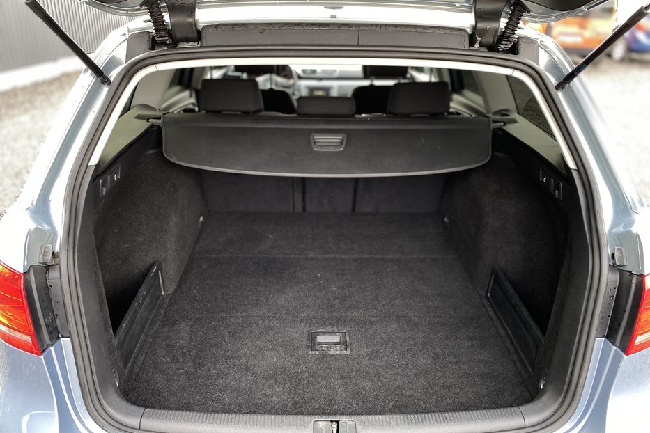 Продам Volkswagen Passat B7 2011 года в Луцке