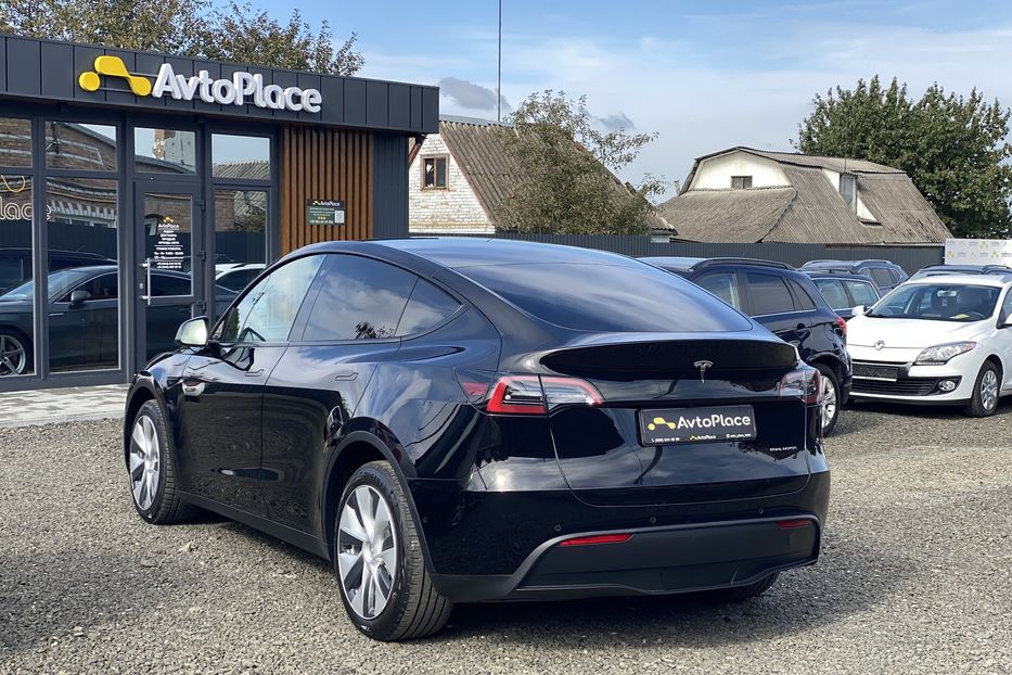 Продам Tesla Model Y 2022 года в Луцке