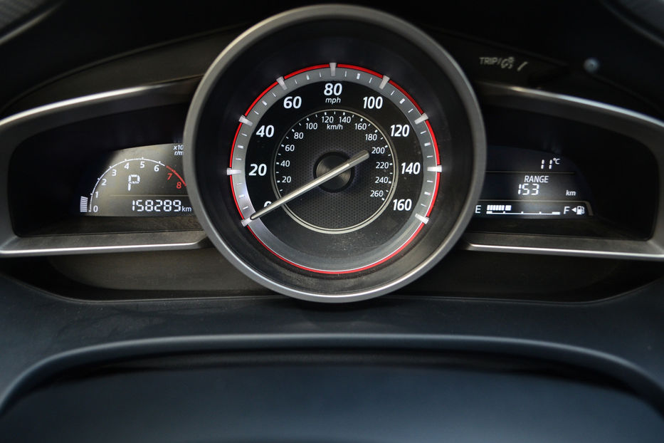 Продам Mazda 3 2015 года в Киеве