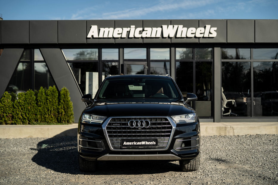 Продам Audi Q7 Premium Plus 2017 года в Черновцах