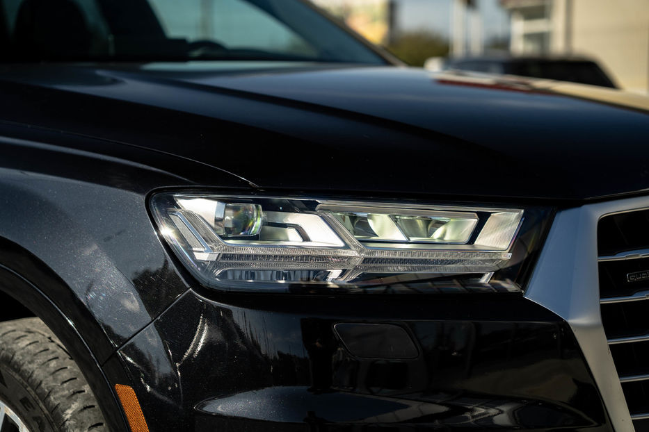 Продам Audi Q7 Premium Plus 2017 года в Черновцах