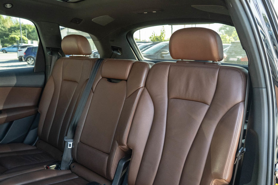 Продам Audi Q7 Premium Plus 2017 года в Черновцах