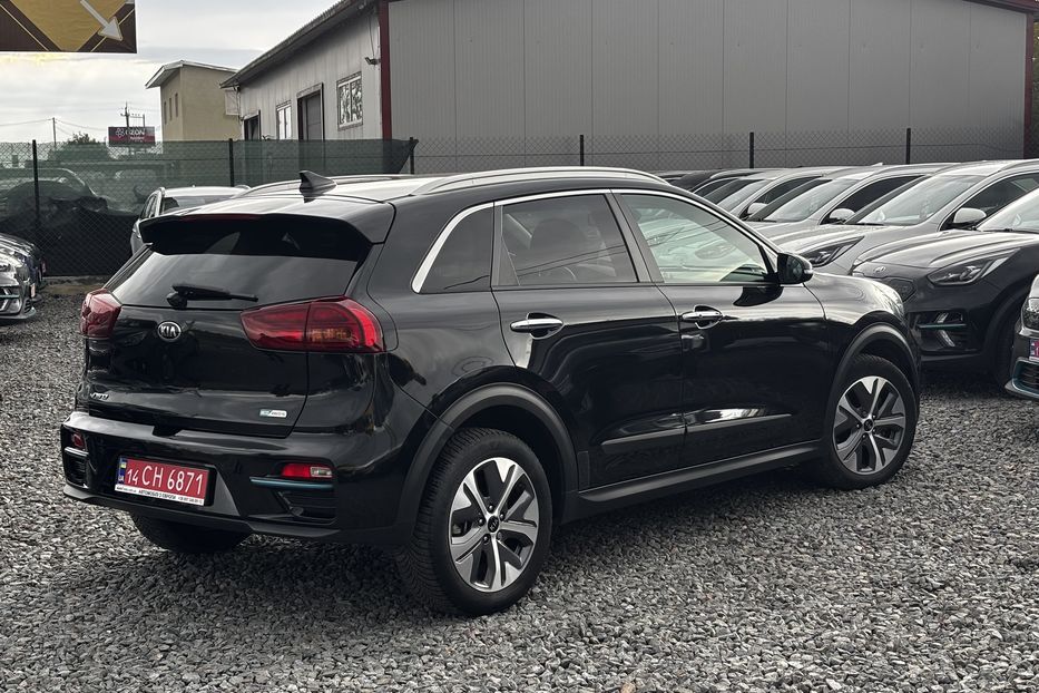 Продам Kia Niro 64 кВт авто у Львові 2020 года в Львове