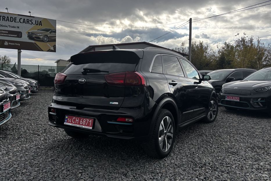 Продам Kia Niro 64 кВт авто у Львові 2020 года в Львове