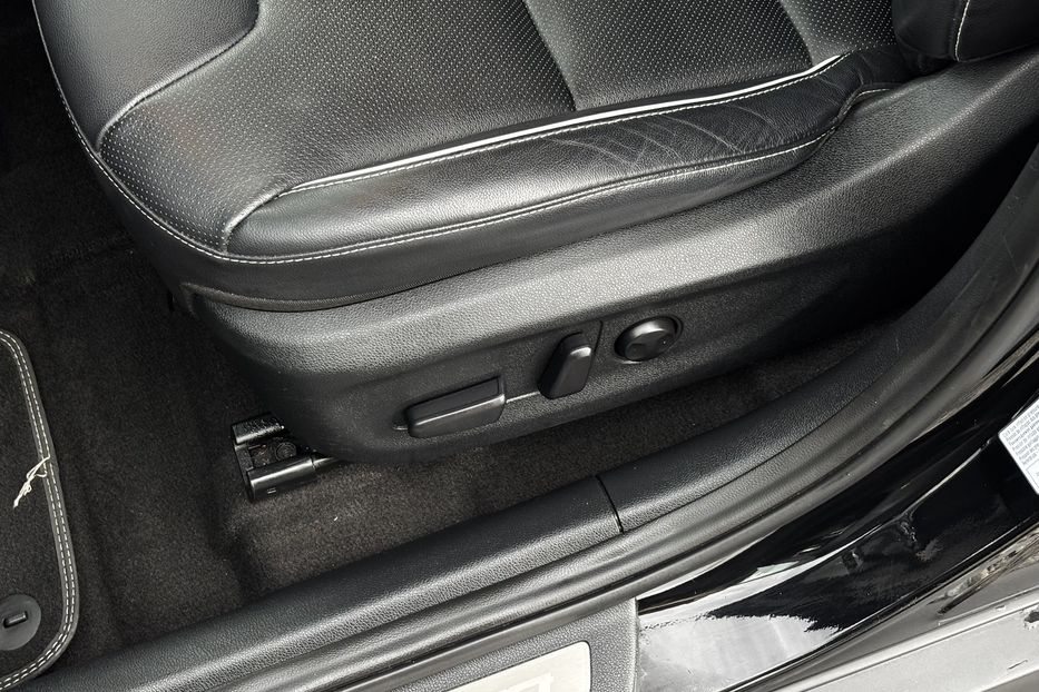 Продам Kia Niro 64 кВт авто у Львові 2020 года в Львове